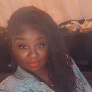 Meet your Posher, Valeta